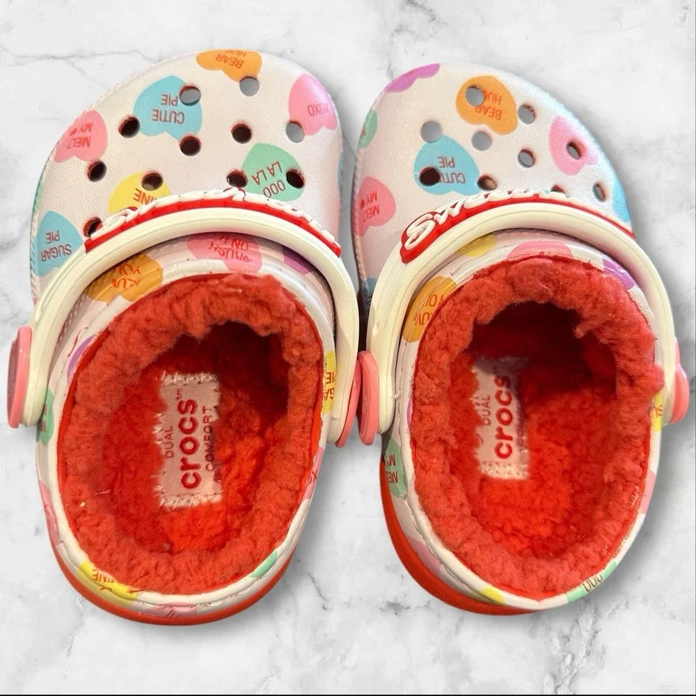 Sweethearts Crocs Childrens US Size 4 Fur‎ Lined Limited Edition New
